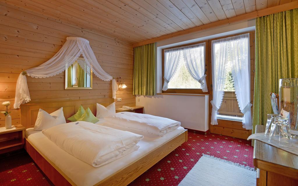 Hotel Laendenhof Superior Mayrhofen Extérieur photo