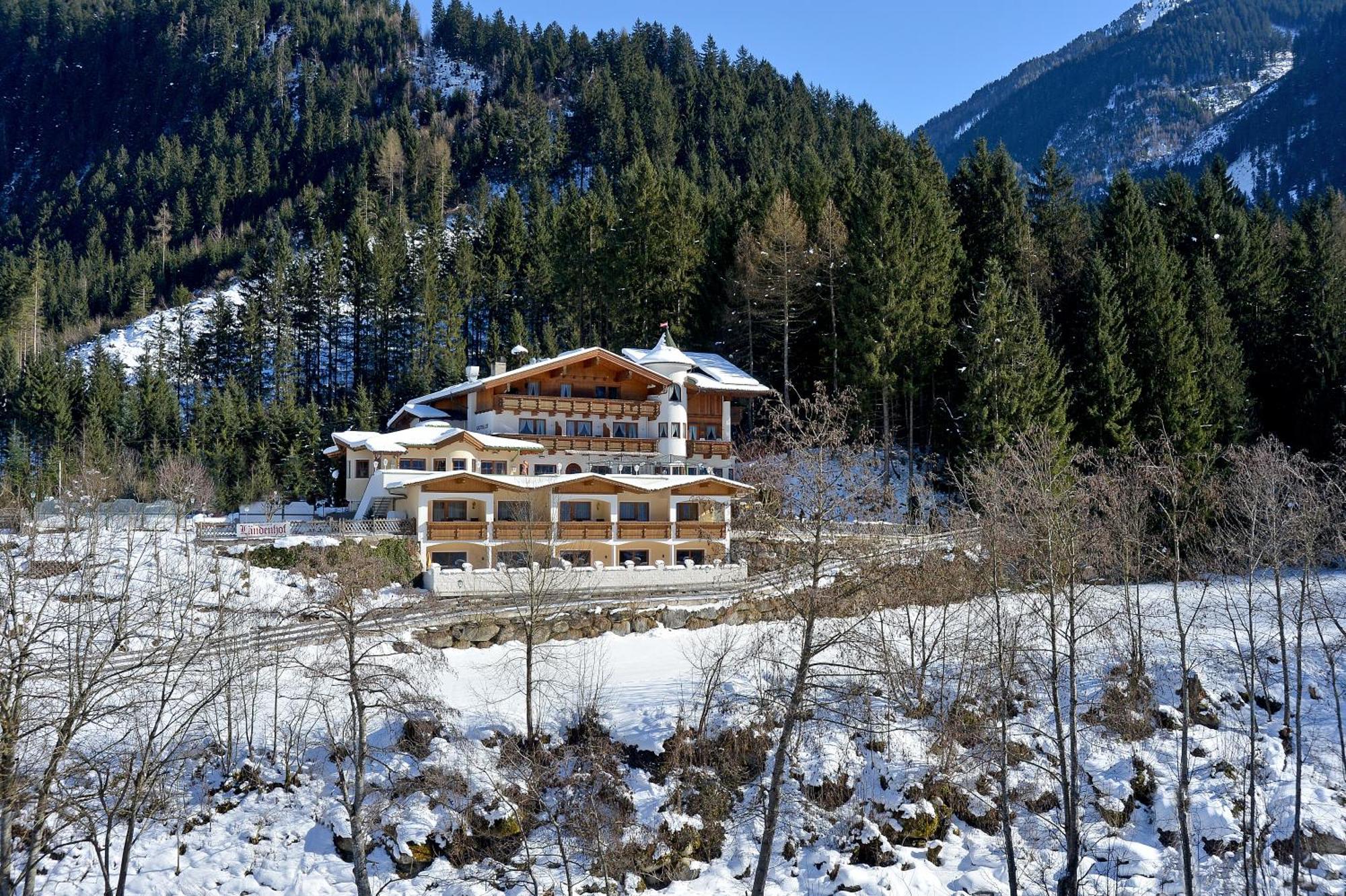 Hotel Laendenhof Superior Mayrhofen Extérieur photo